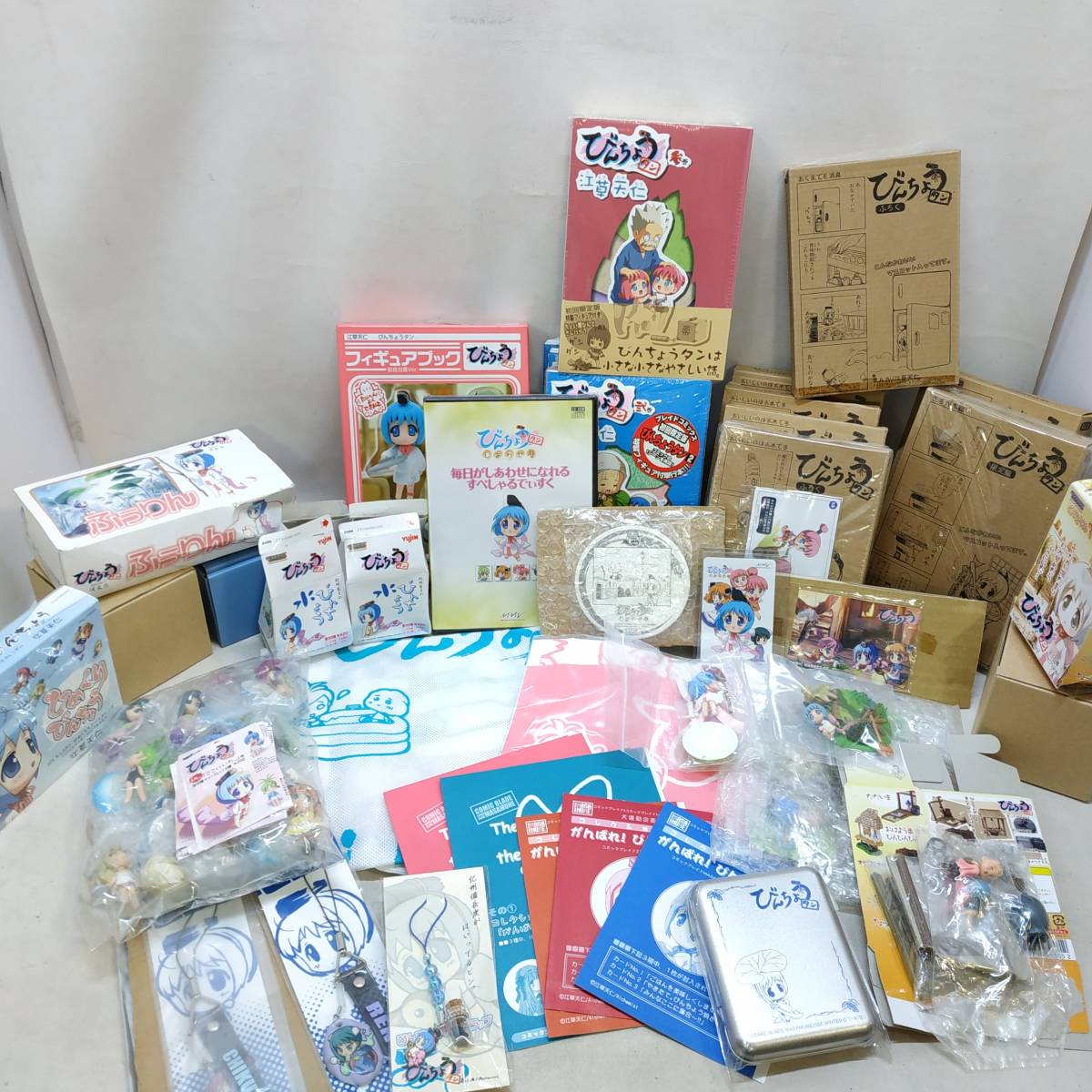 ◇ 一部未開封品あり びんちょうタン グッズまとめ コミック/フィギュア/ふうりん/グラス 他 現状品 ◇ C90380_画像1