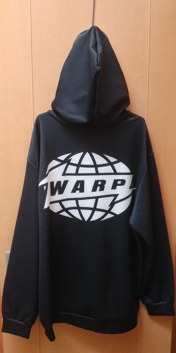 レア物!「WARP RECORDS ワープレコード」のフロントジッパーのパーカー。大きめサイズなので冬の厚着の上から羽織ってもとてもお洒落です。_画像1