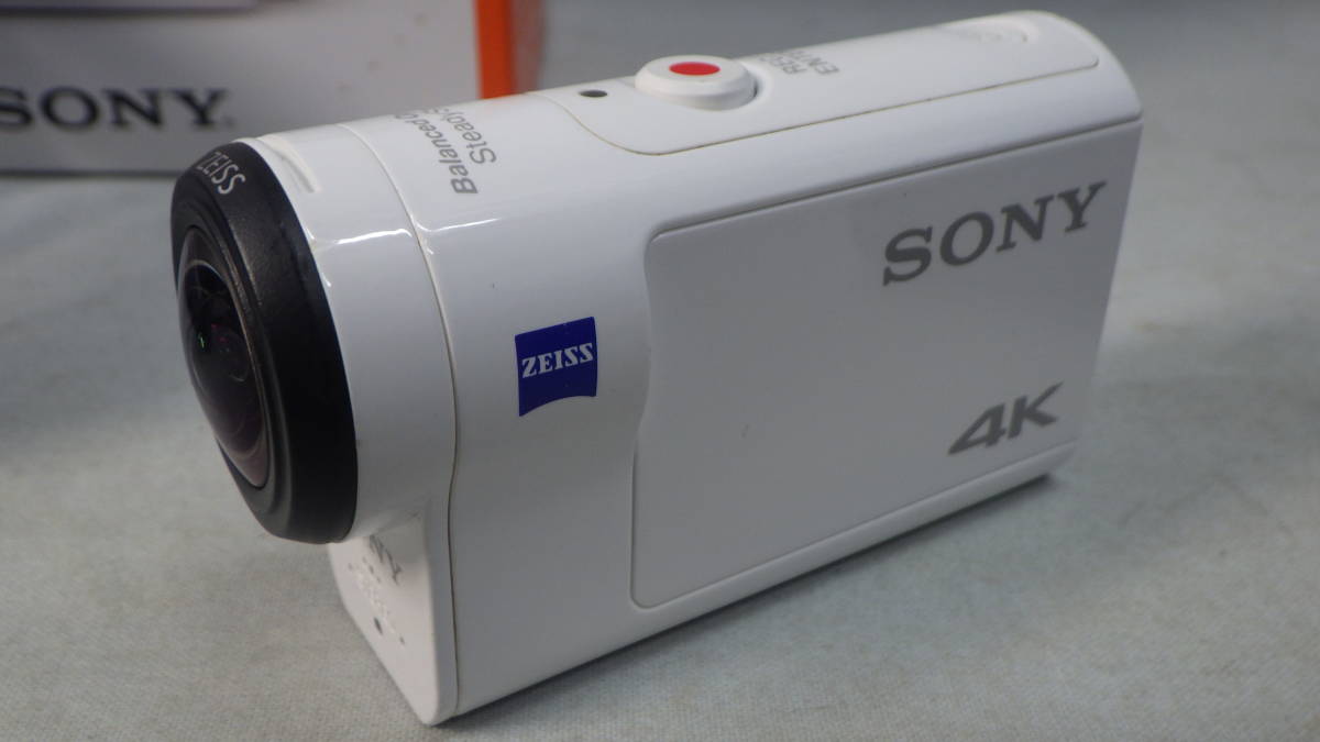 ■SONY■4Kアクションカム■FDR-X3000 + RM-LVR3 + 電池4本他■中古■　★即決★_画像3