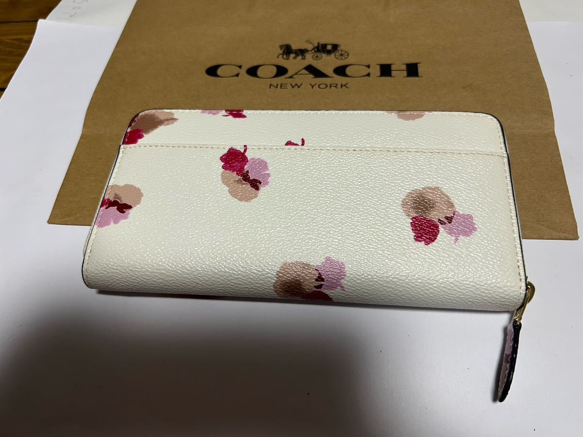 198 新品未使用 COACH コーチ 長財布 花柄 ラウンドファスナー アウトレット F53794_画像2