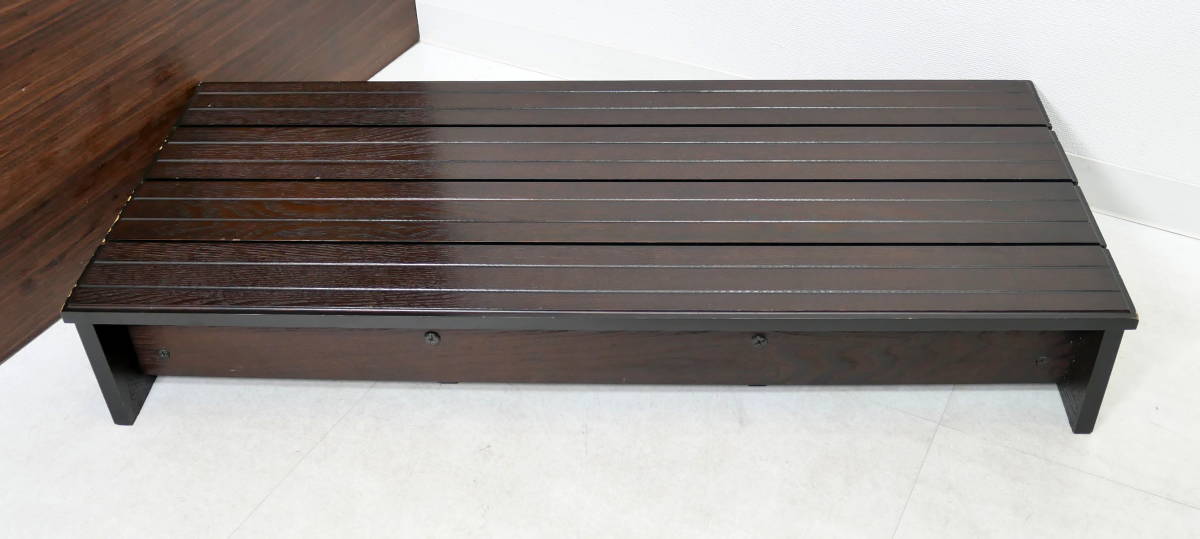☆送料無料(R511-F118) 木製 玄関踏み台 ステップ台 ダークブラウン 約84×35×13.5cmの画像1