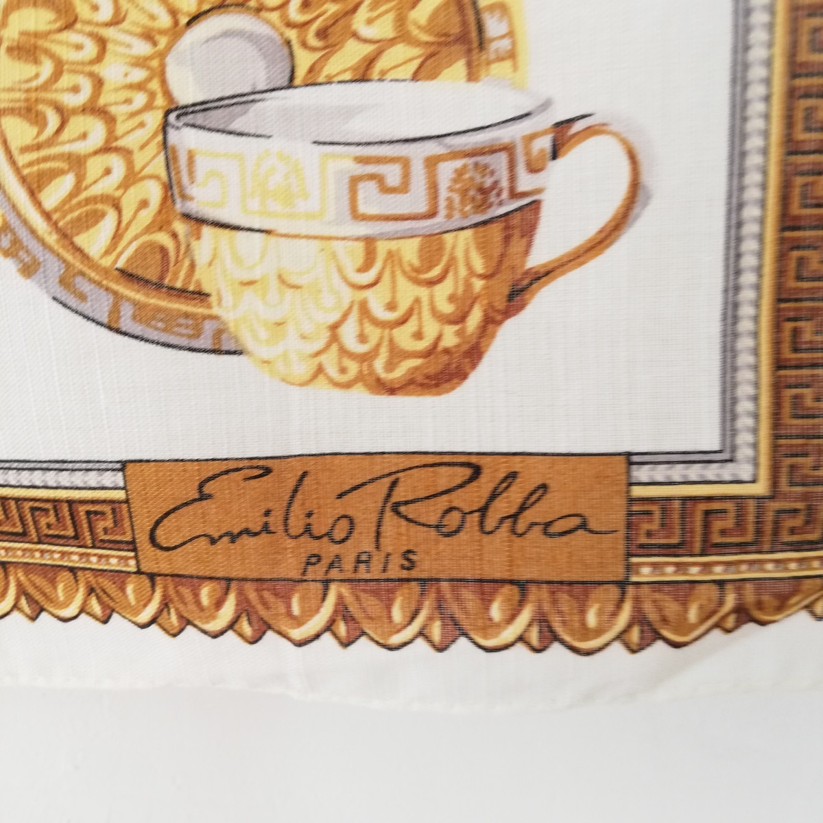 EMILIO ROBBA Paris vintage Handkerchief エミリオ・ロバ 磁器ポット・磁器カップ柄 ハンカチ 46cm×47cm 未使用品 綿100% ビンテージ _画像6