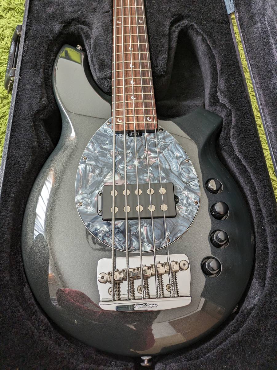 MUSICMAN BONGO5 ミュージックマン ボンゴ5 made in USA LOW-B 5弦 18Vアクティブ ネオジウムマグネットピックアップ+ピエゾピックアップ _画像3