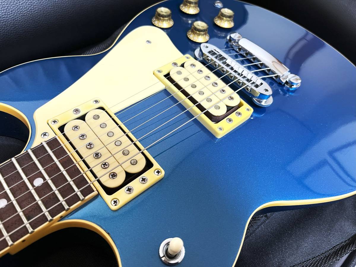 Premium SG Collection-37★YAMAHA SG800S メタリックブルー ソフトケース付 美品・希少！★_画像5