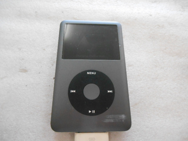 ★ジャンク　iPod classic 120GB　 A1238　①_画像1