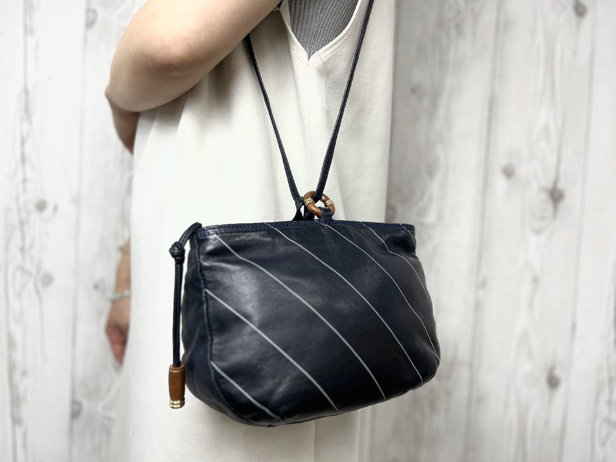 極美品 LOEWE ロエベ ショルダーバッグ バッグ ナッパレザー 紺 65442Y_画像1