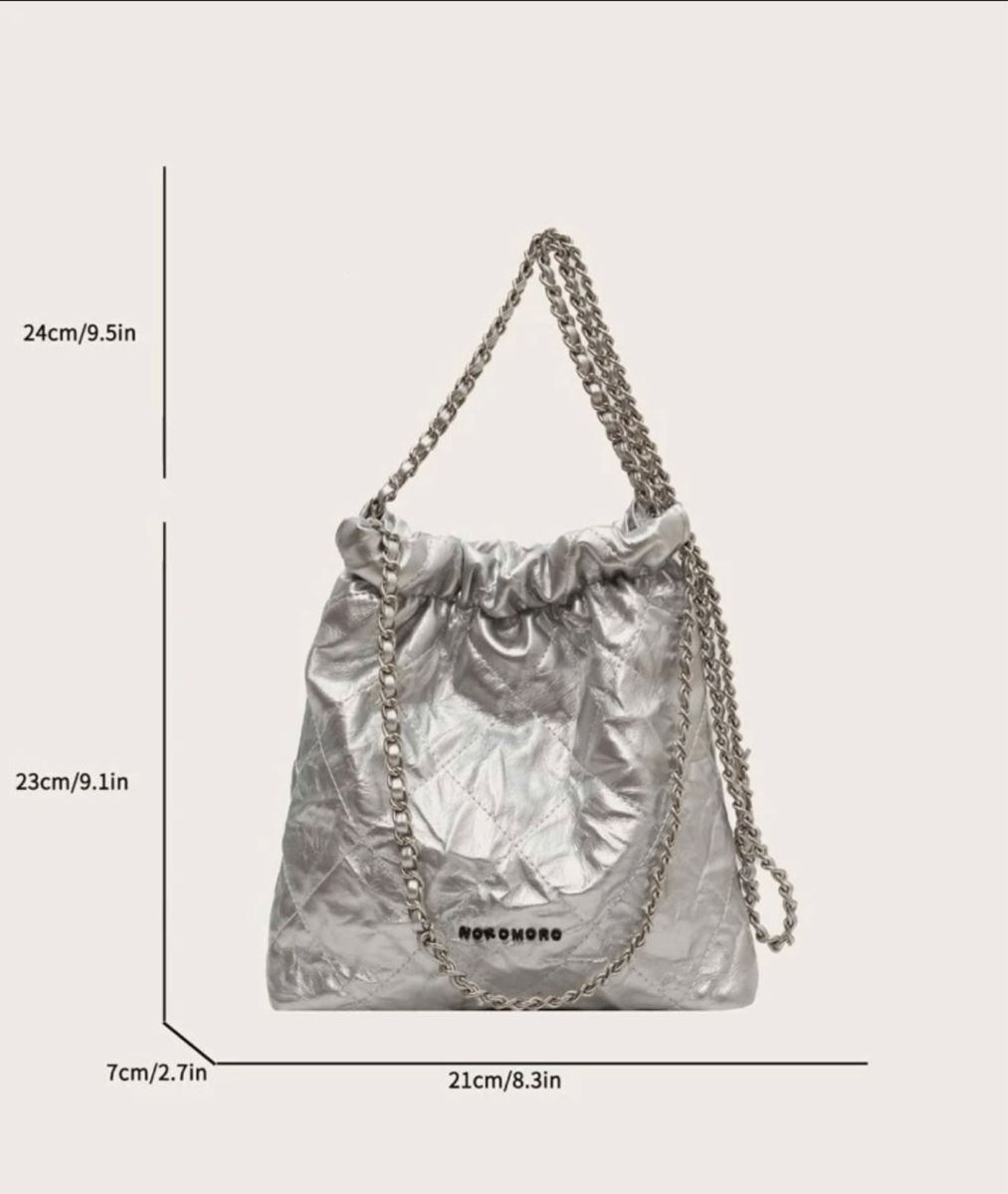 キルティング×チェーン【CHANEL】メタリック シルバーバッグ 新品未使用 シルバーバッグ キルティングバッグ チェーンバッグ