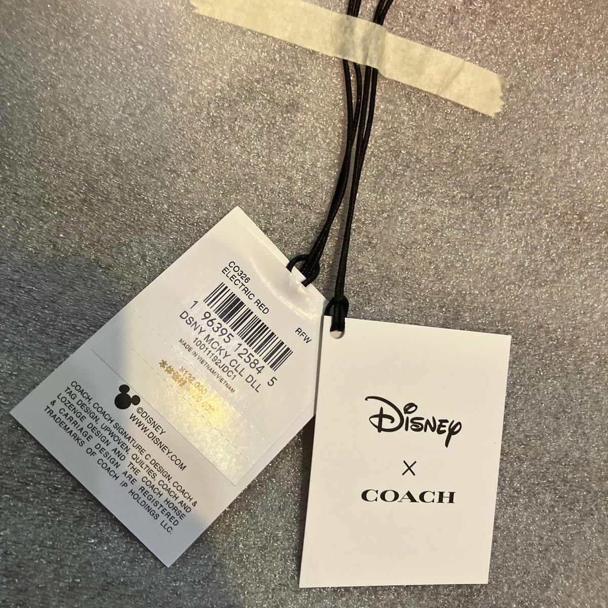 ●新品●希少完売品 価132000円 COACH X ディズニー100周年コラボ 革製ぬいぐるみ ミディアム 限定 ミッキーマウス ディズニー_画像4