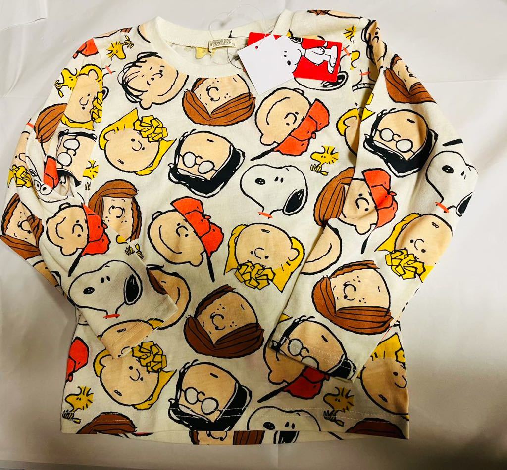 ★2261*激安sale!!新品 こども服 　長袖Tシャツsize130　1枚★PEANUTS.スヌーピー_画像1