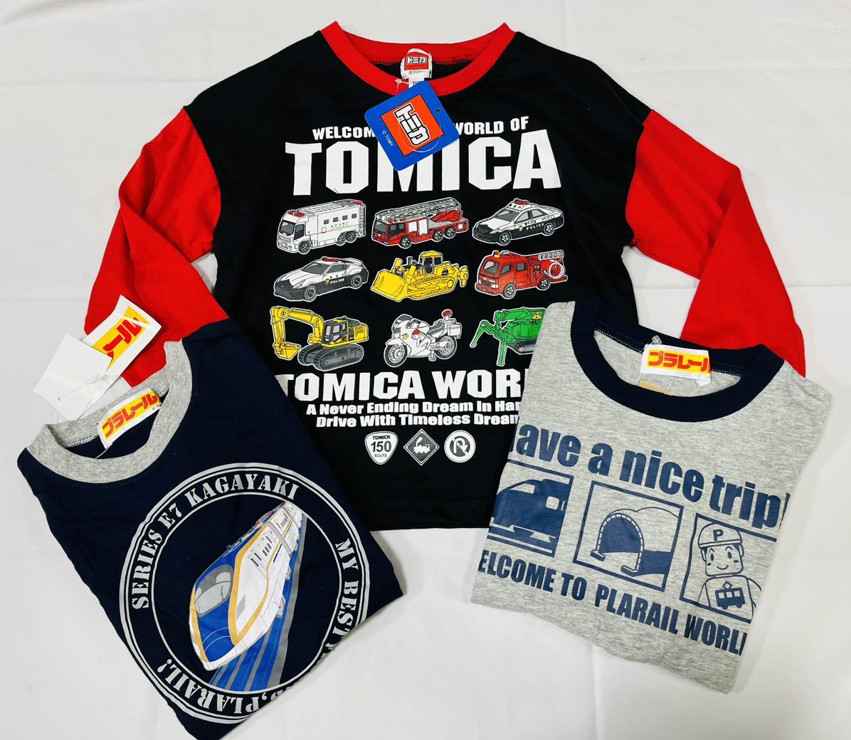 福袋3F831*激安sale!!新品 こども服 　長袖Tシャツ1枚+半袖Tシャツ2枚　size110　3枚★TOMYトミカ/プラレール_画像1