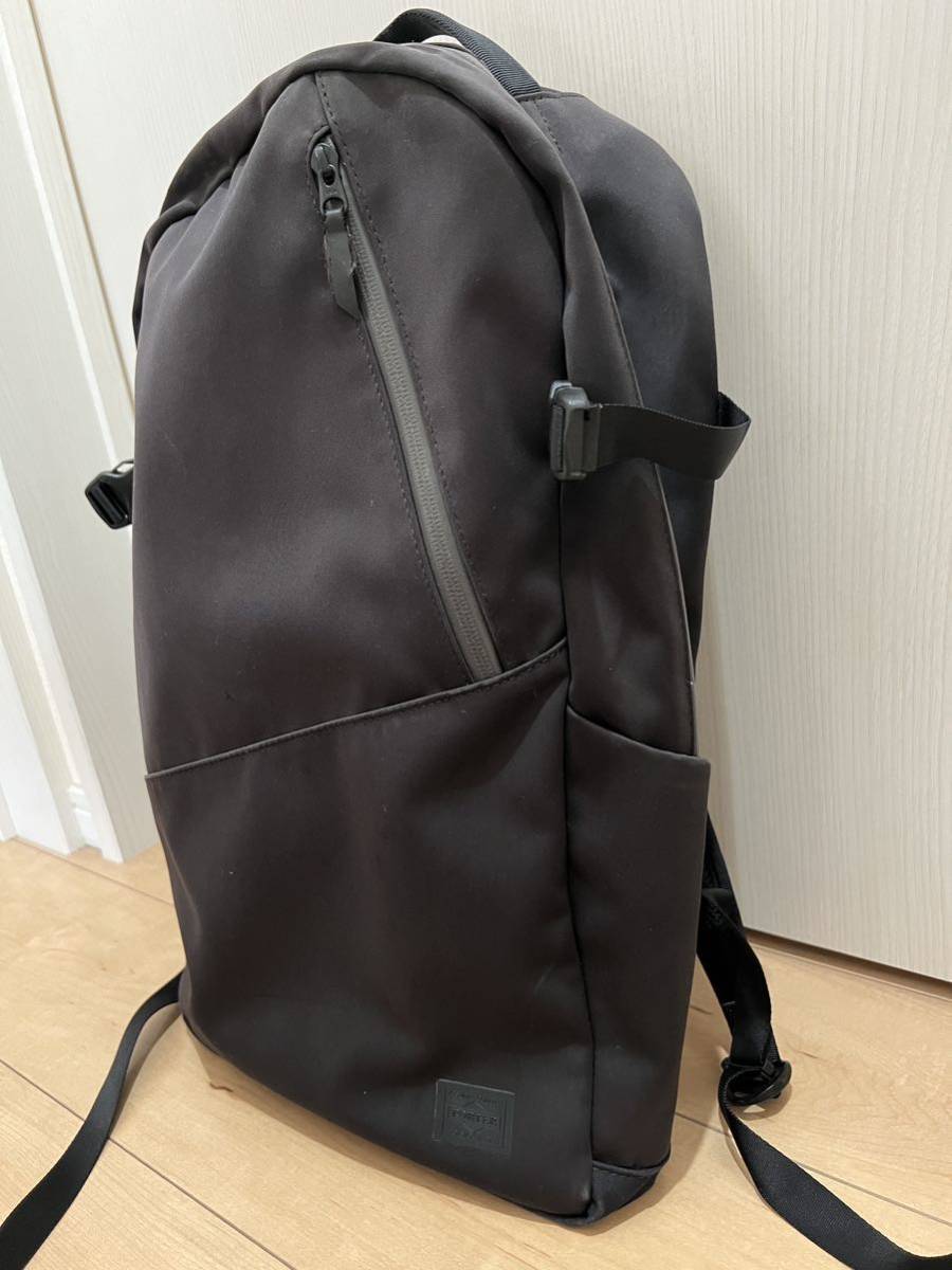 PORTER FUTURE DAYPACK 吉田カバン ポーター　フューチャー　Backpack リュック デイパック　リュックサック　バックパック　ジャンク_画像3