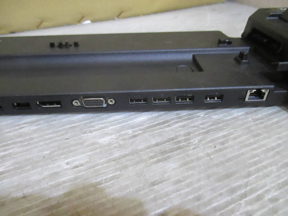 [外-01/L51129-2]★Lenovo ThinkPad Basic Docking Station Type:40AG P/N:SD20T34311 FRU P/N:01YT273★の画像4