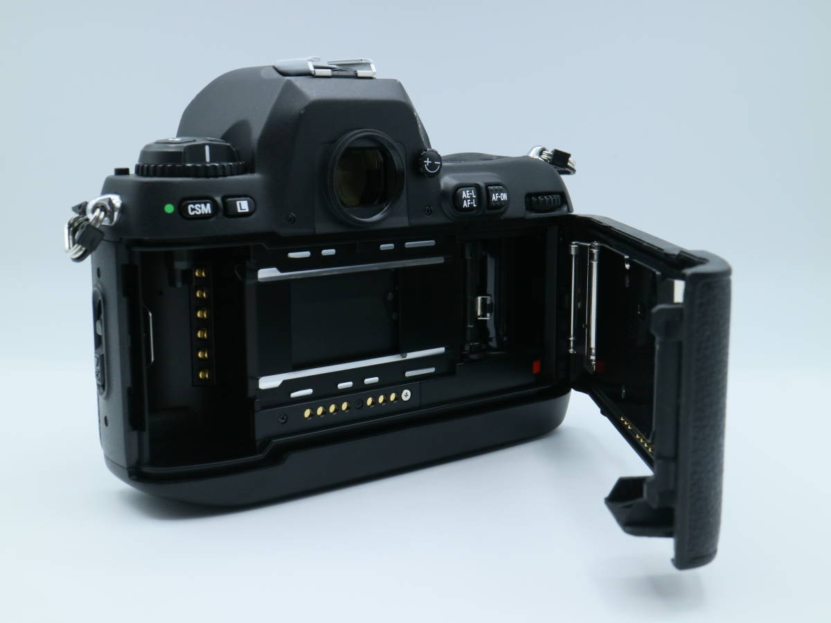 C3845　Nikon　F100　ボディ　MF-29　付き　フィルムカメラ　動作確認済み_画像10
