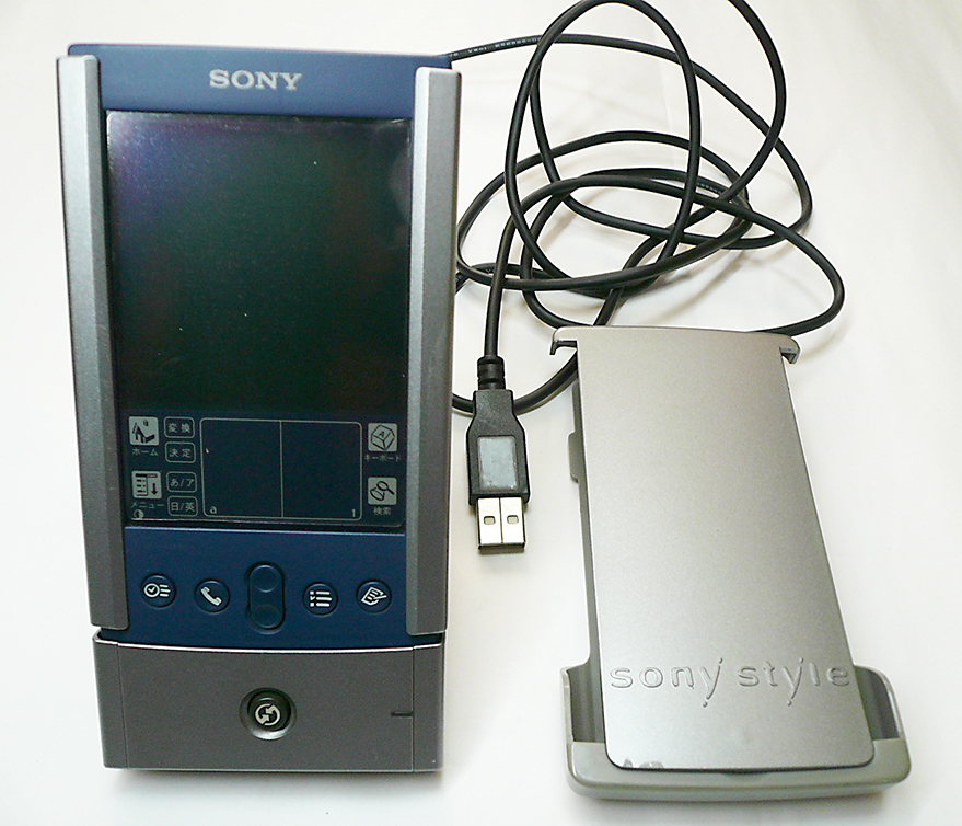 ◆SONY ソニー CLIE クーリエ　PEG-S500C　付属品多数　動作品　■送料無料_画像1