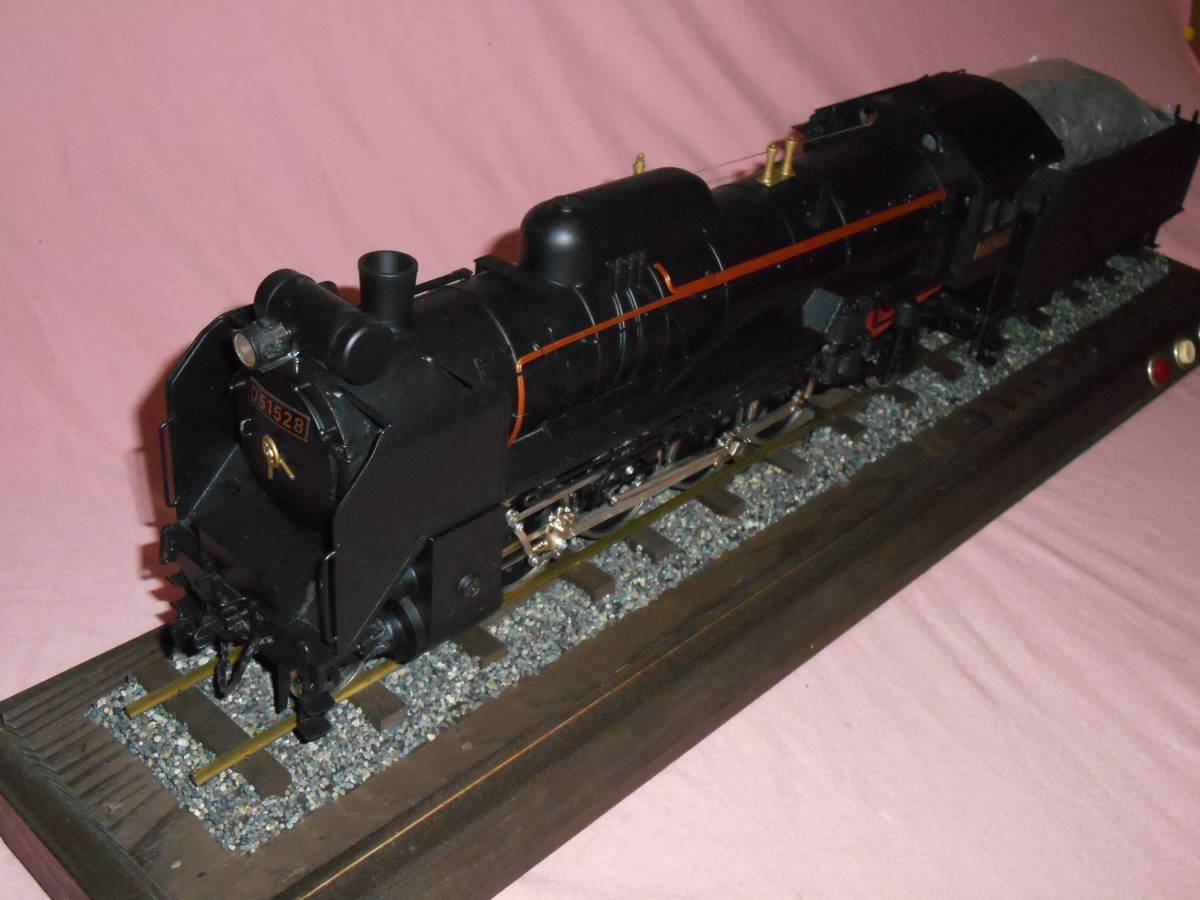 古い金属模型☆D51・528号機・全長64cm・ガラスケース付 古い金属模型☆D51・528号機・全長64cm・ガラスケース付