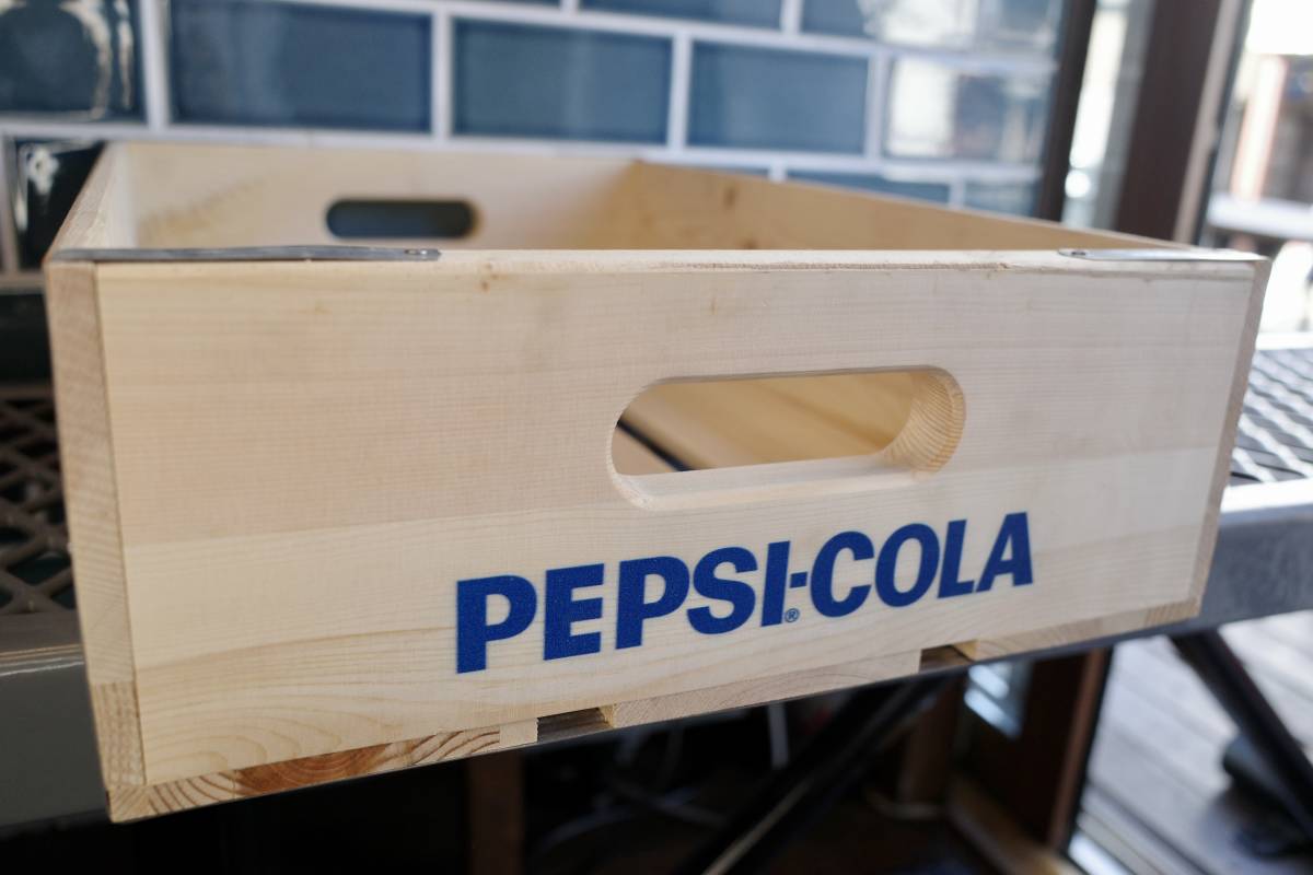 新品 PEPSI COLA ペプシコーラ ウッドケース 木製 世田谷ベース 収納 インテリア ガレージ ロゴ 店舗什器 ドリンク_画像3