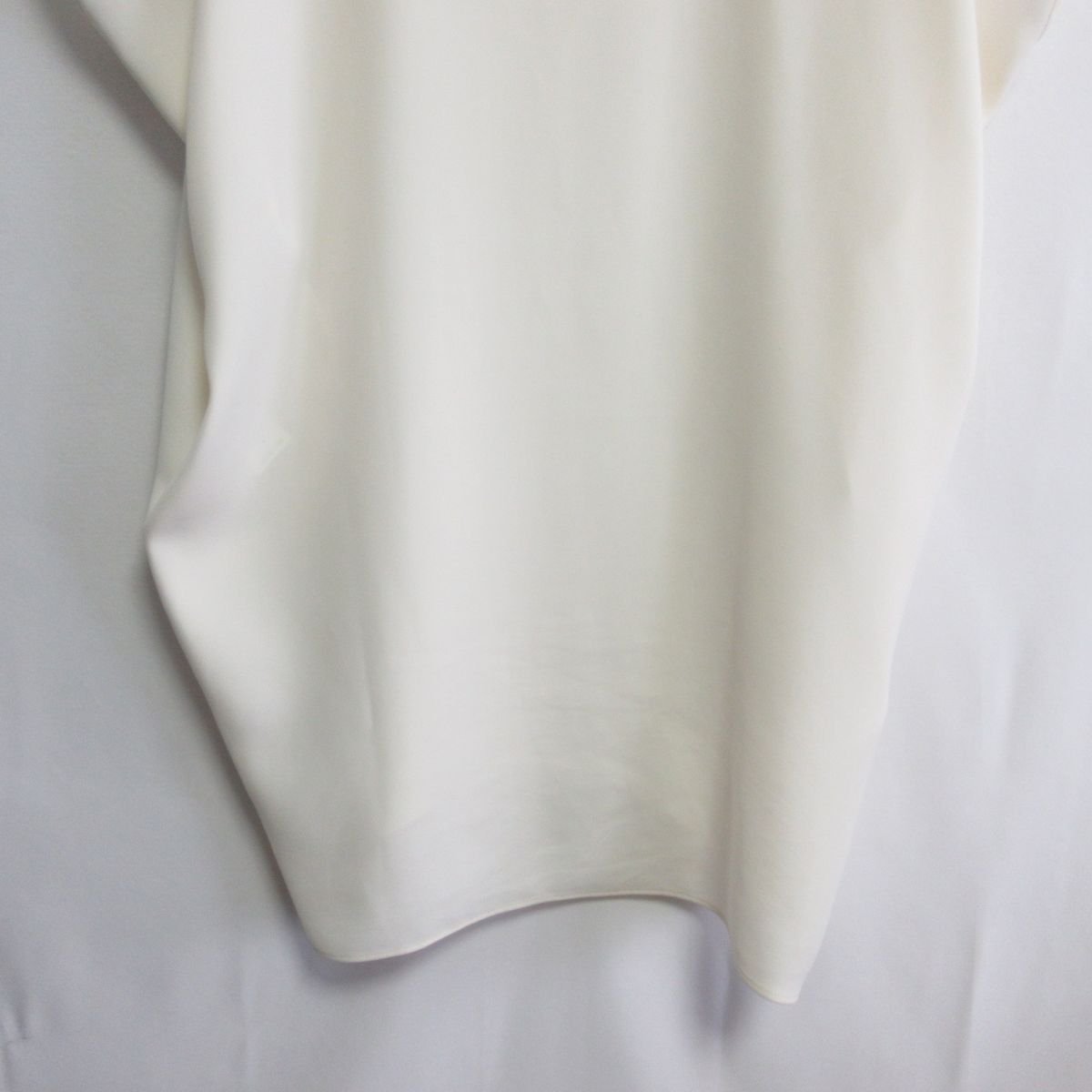美品 20SS YOKO CHAN ヨーコチャン Dolman-sleeve Dress ひざ丈 ストレッチ ワンピース ドレス F ホワイト_画像6