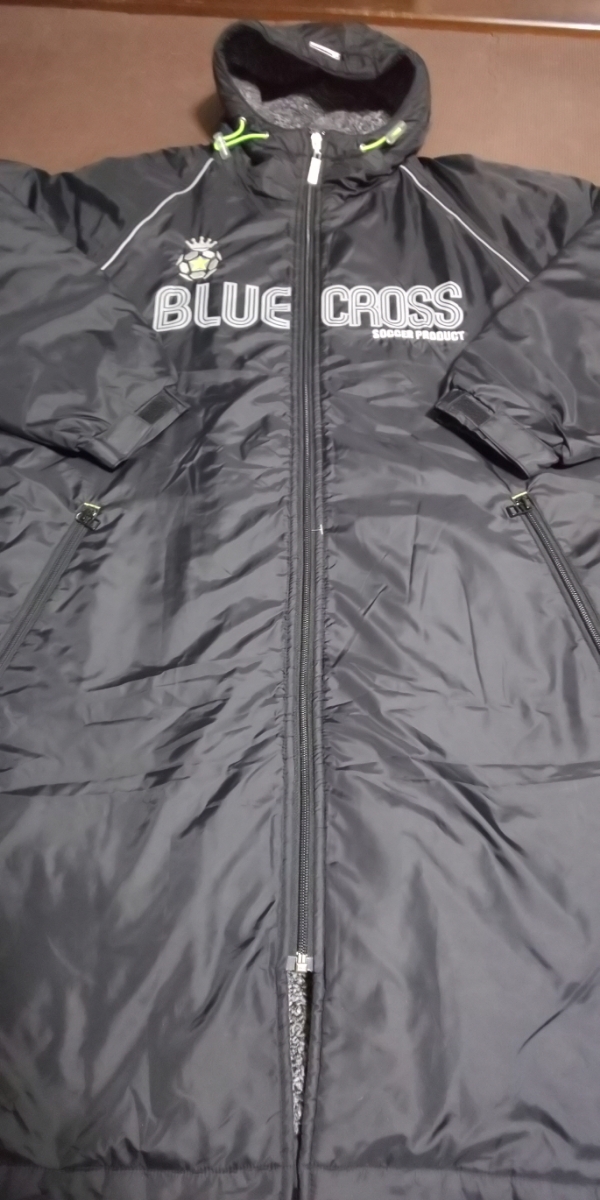  as good as new BLUE CROSS reverse side boa, black, gray bench coat size L(160)