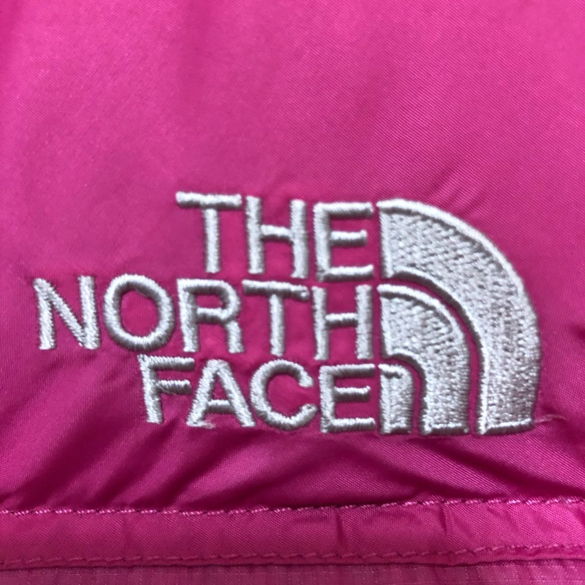 ノースフェイス ヌプシ ダウンジャケット レディースSサイズ 正規品 ピンク 本物 バルトロ ライト ヒマラヤン マクマード m2375_画像3