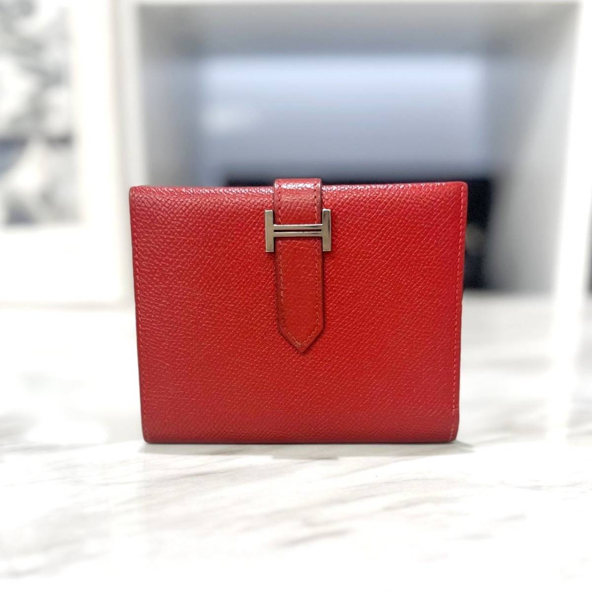 美品 エルメス ベアン コンパクト エプソン 赤 折り財布 H刻印 美品 エルメス ベアン コンパクト エプソン 赤 折り財布 H刻印
