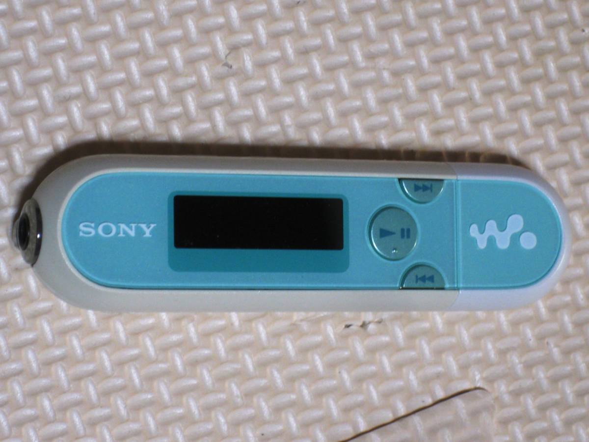 SONY NW-E042 2GB ウォークマン ポータブルオーディオプレーヤー 完全ジャンク品_画像3