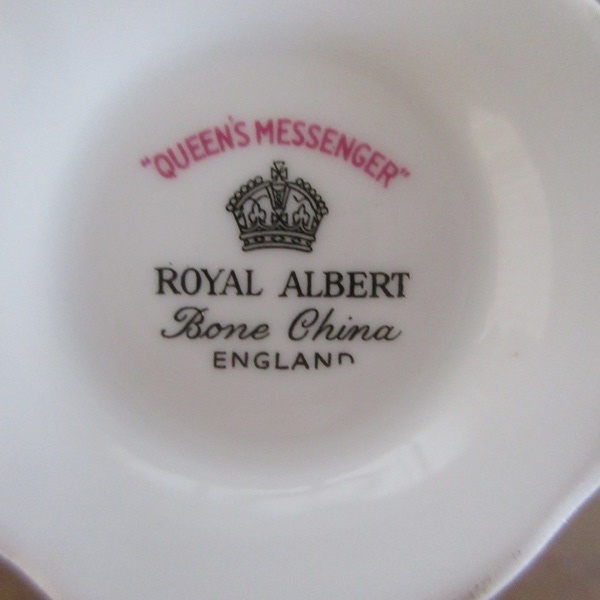 英国製 ロイヤルアルバート カップアンドソーサー プレート Royal Albert Queens Messenger 1960年代 tableware 1246sc_画像9