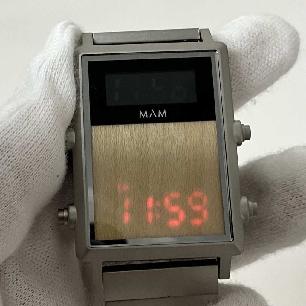 MAM マム 腕時計 BACK TO THE FUTURE バックトゥザフューチャー 35周年記念 BTTF090 メンズ デュアルタイム カレンダー [訳あり 箱なし]_画像9