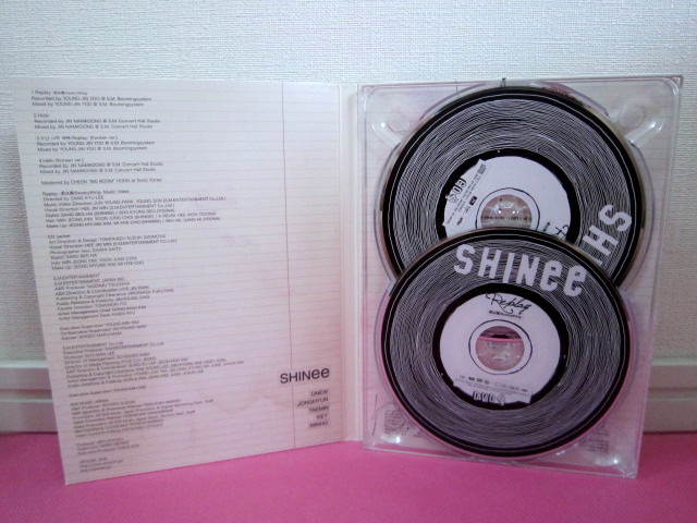 K-POP♪ SHINee シャイニー「Replay -君は僕のeverything-」Japan Debut Premium Edition 初回限定盤／日本盤 CD＋DVD 廃盤！ほぼ美品！_CDスレ極小。DVDスレキズ無し。良好！
