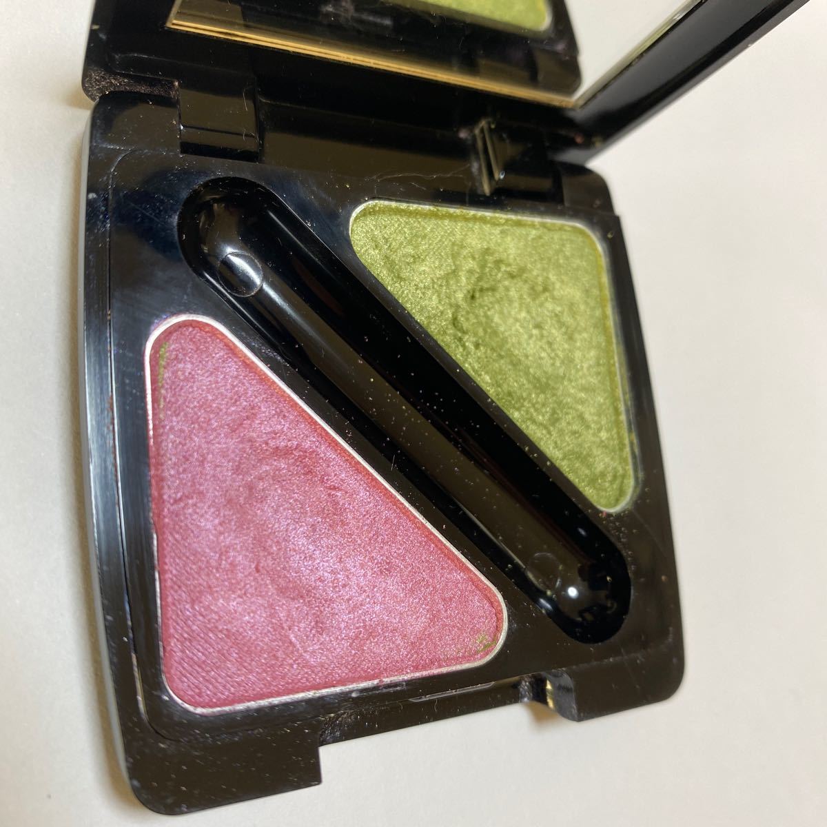  Mary Quant eyeshadow 2 color Palette green pink 