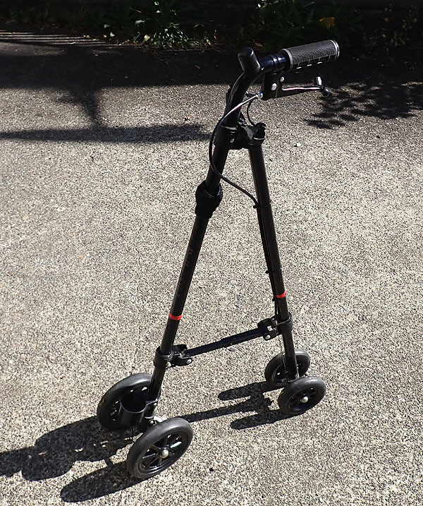 中古【歩行補助ローラーステッカーMサイズ】車輪付きローラー杖Roller Sticker 折り畳み式適応身長160~170cm アルミ製高齢者-日本代購代Bid第一推介「Funbid」