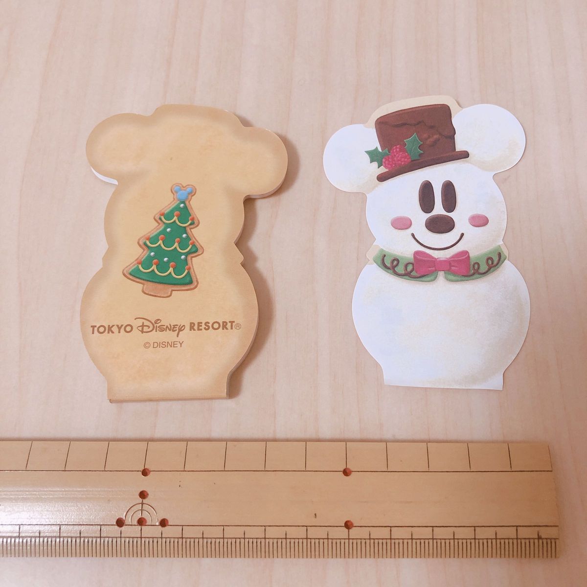 【メモ帳おまけ付き】ディズニーリゾート　クリスマスケーキ　ノエル　お菓子缶　2019 スノースノー　ミッキー　ミニー　ゆきだるま