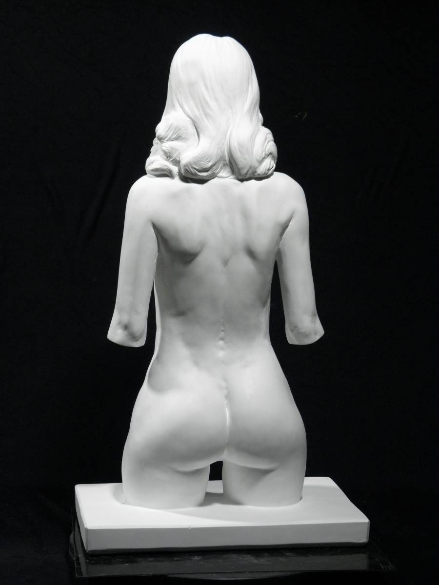 石膏人物像　PLASTER　MAIDEN ＃２４４　_作品サイズ：「S」 / 高さ 約４０ｃｍ