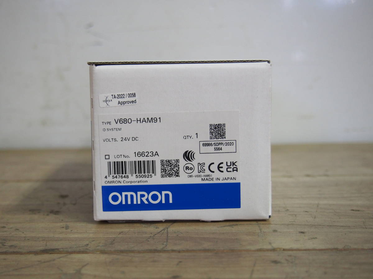 ★【1T1102-5α2】 新品、未使用 OMRON オムロン V680-HAM91 2020年製 アンプ一体コントローラ 動作保証_画像2