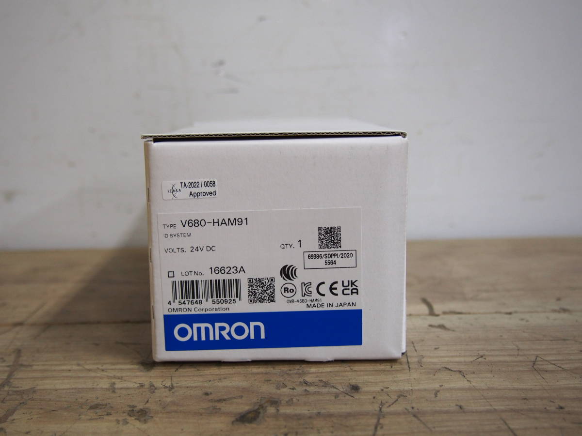 ★【1T1102-5α1】 新品、未使用 OMRON オムロン V680-HAM91 2020年製 アンプ一体コントローラ 動作保証_画像2