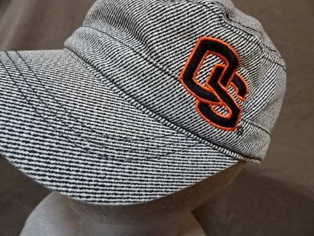 激レア USA購入【adidas】製 USカレッジ オレゴン州大 ビーバーズ【OREGON ST BEAVERS】【OS】ロゴ刺繍 キャスケット型 ツバ短CAP 中古良品_画像1