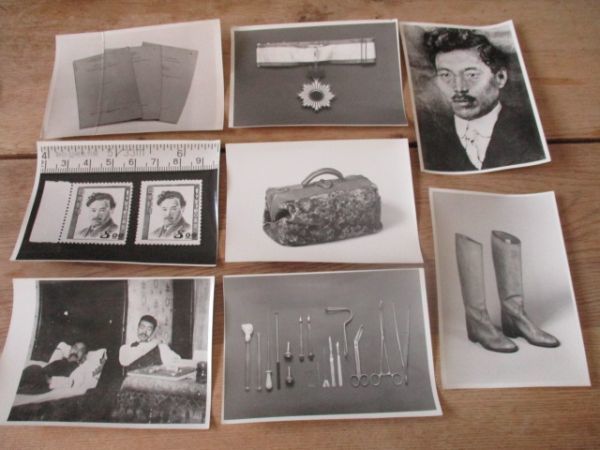 昭和30年代　野口英世写真資料　切手・肖像・鞄・医療器具他　キャビネ写真10枚　M280_画像1