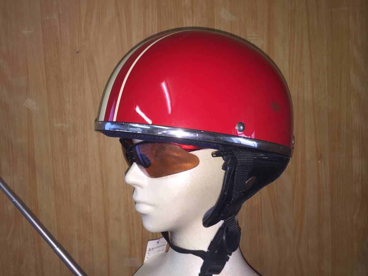 絶版OGK ベッキーモデルお洒落ヘルメット展示品です。マイナスイオン内装ヘルメット_画像2