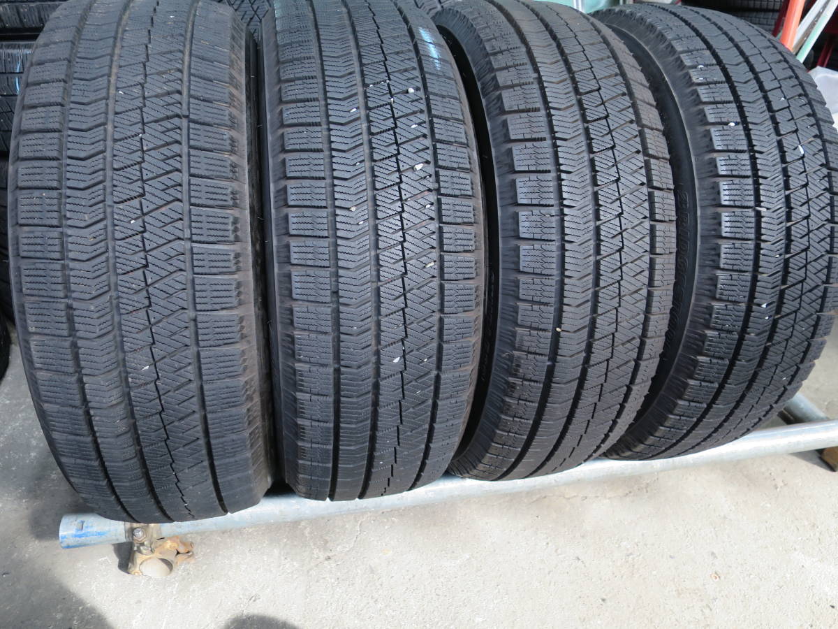 バリ山 215/60R17 96Q ◆ブリヂストン BLIZZAK VRX2◆ 4本 B1565 スタッドレス_画像1