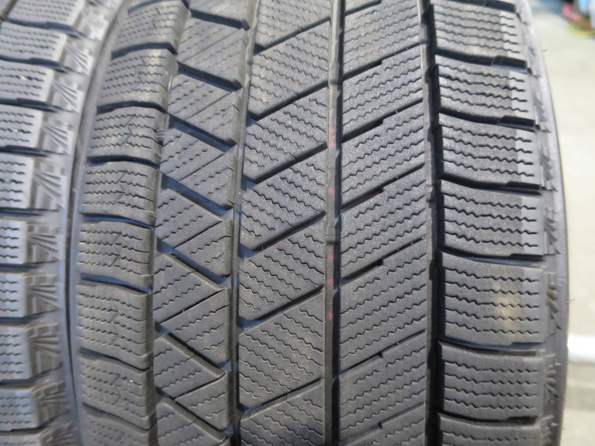 21年製バリ山 215/45R17 87Q ◆ブリヂストン BLIZZAK VRX3◆ 2本 B932 スタッドレス_画像5