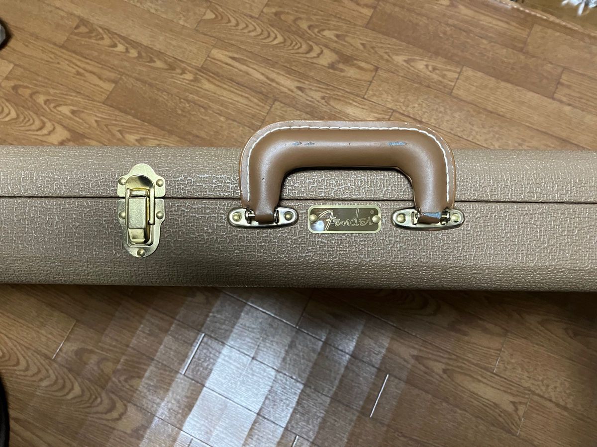 美品 Fender custom shop G&G ギターハードケース ブラウン 美品 Fender custom shop G&G ギターハードケース ブラウン