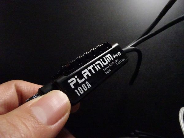 HOBBYWING PLATINUM 100A-V3 BEC内蔵 6.0V-8.4V/10A_画像2