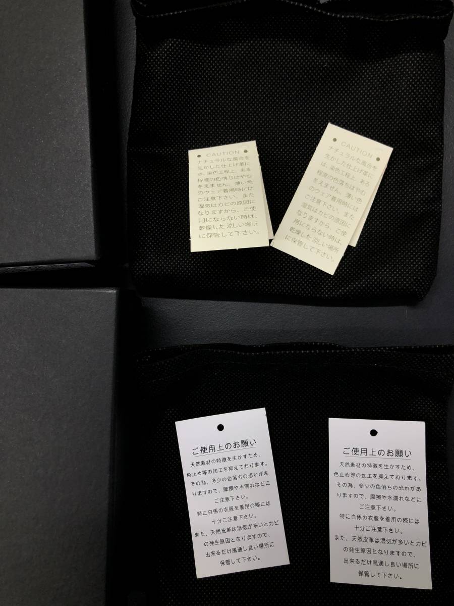 HB8679　小銭入れ　財布　2個組 レザー パイソン　ヘビ革　L字　 ファスナータイプ 専用袋　箱付き 未使用品_画像9