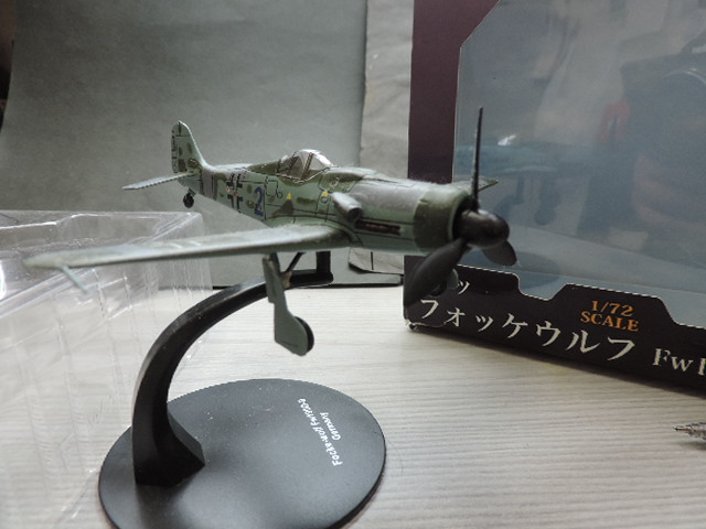 １円スタート ★フォッケウルフ Ｆｗ１９０Ｄ-９  ドイツ★  童友社  １/７２  塗装済み完成品  極美品・未使用に近いの画像10