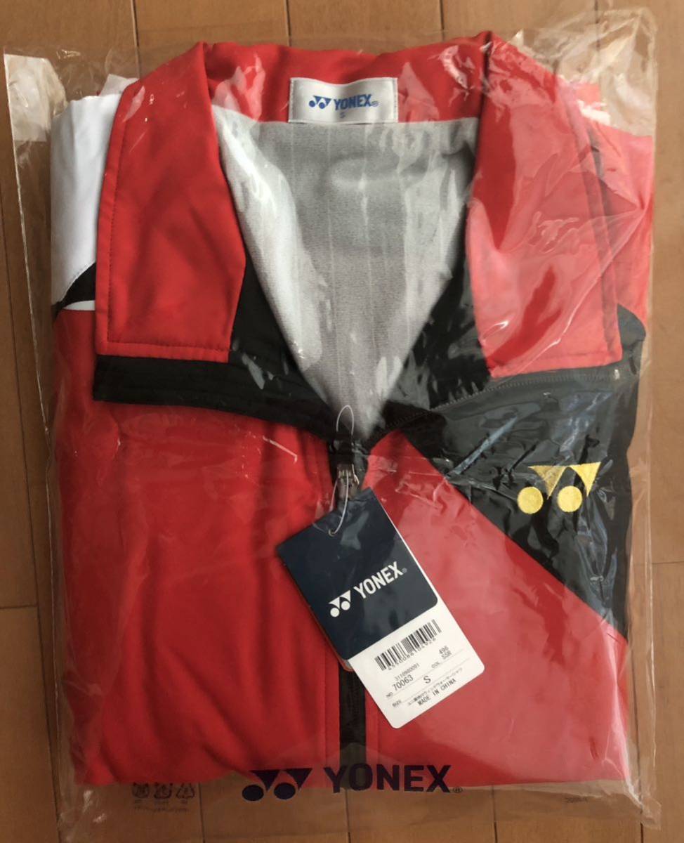 【新品未使用／Sサイズ】ヨネックス YONEX テニスウェア・バドミントンウェア ユニセックス 裏地付ウィンドウォーマ　ウィンドブレーカー_画像2