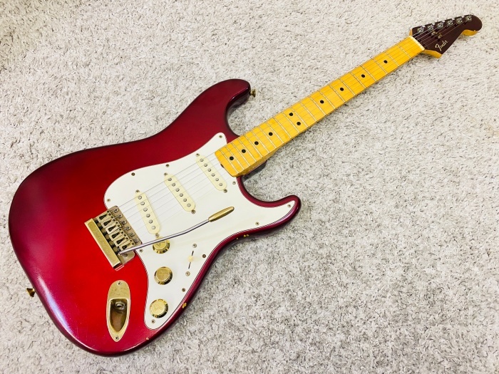 【激レア】Fender USA The STRAT Candy Apple Red / フェンダー ストラト1980年製 [約5.12kg] 歳末セール【現状品】♪_画像1