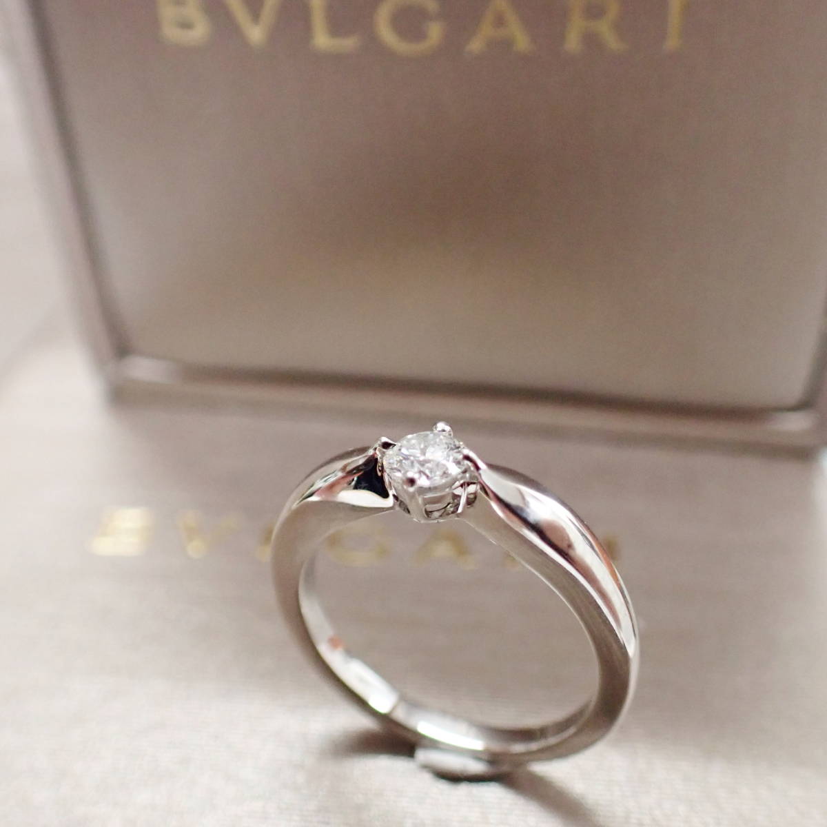 高評価の贈り物 Pt950 BVLGARI ブルガリ 4.5g 鑑定書付き GIA 箱付き