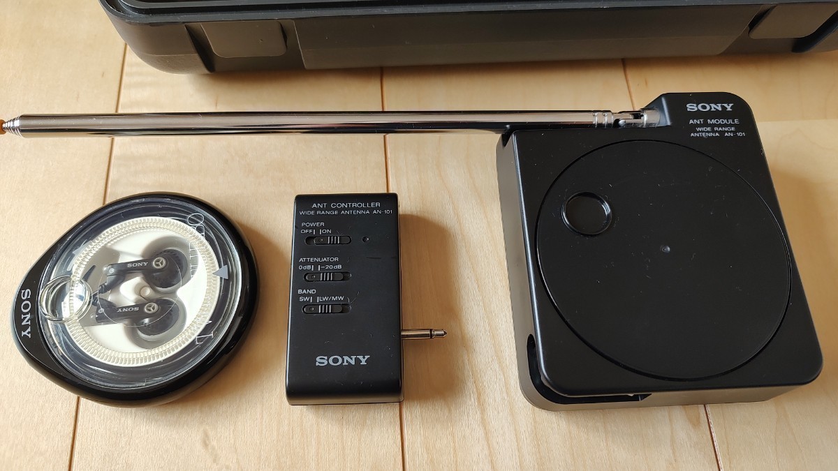 動作品　SONY ICF-SW1S　電解コンデンサ及びLEDランプ交換済み_画像9