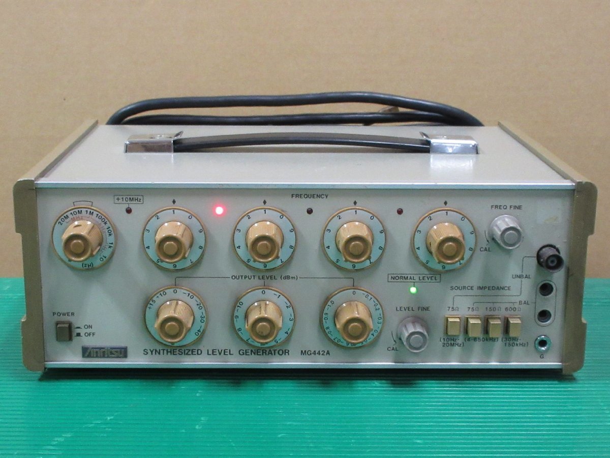 Anritsu/アンリツ MG442A Synthesized Level Generator 10Hz-20MHz -51～+15dBm 75Ω不平衡,75Ω平衡,150Ω平衡,600Ω平衡 未検査品_画像1