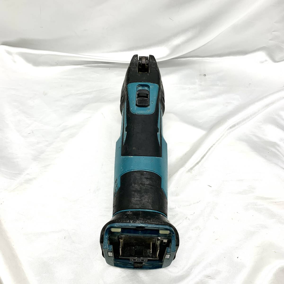 1円 ■ makita マキタ 充電式 マルチツール TM41D 本体のみ 14,4V 電動工具 コードレス 建築 建設 土木 稼働確認 1122_画像8