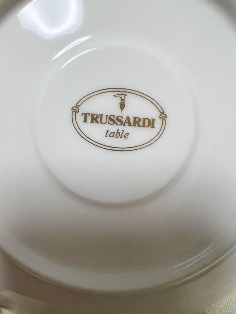 陶磁器　TRUSSARDI トラサルディ　色違いカップ＆ソ－サ－5客セット_画像6